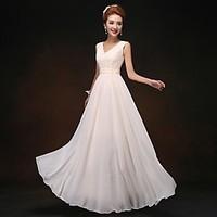 Bridesmaid Dress Floor-length Chiffon Lace-up - Sheath / Column V-neck with Lace