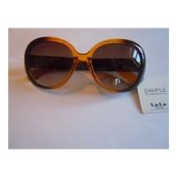 brand new with tag b base shadow browns sunglasses