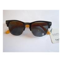 Brand New With Tag B Base Dark Brown and Metal Rim with Sunflower yellow stem Sunglasses