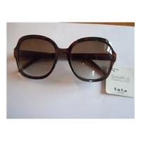 brand new with tag b base classic shadow brown sunglasses