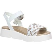 Brigitte 66446 Sandals women\'s Sandals in white