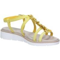 brigitte 94916 sandals womens sandals in yellow