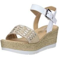 Brigitte 18225 Sandals women\'s Espadrilles / Casual Shoes in white