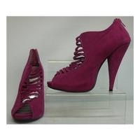 Bright purple high heeled shoes F&F - Size: 7 - Purple - Heeled shoes