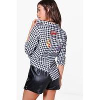 brush check asymmetric hem badge shirt black