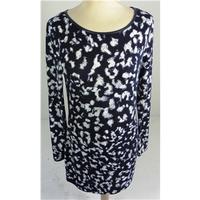 Brand New Without Tags M&S Collection Size 8 Black and White Patterned Top