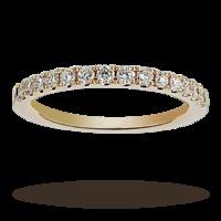 Brilliant cut 0.31 total carat weight diamond half eternity ring in 18 carat yellow gold - Ring Size K