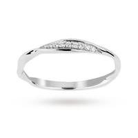 Brilliant Cut Diamond Ring in 9 Carat White Gold - Ring Size Q