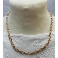 Brand New Claire Garnett chain necklace Claire Garnett - Size: Medium - Metallics - Chain