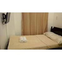 Budget Room Boracay Island Hostel