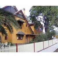 Burwood Bed And Breakfast