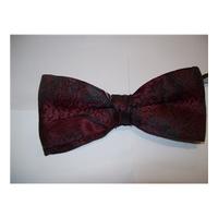 burgundyblack patterned silky bow tie