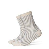 Burlington Ladywell Ringlet Ankle Socks