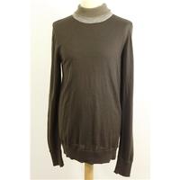 Burberry Size XL Taupe Fine Knit Silk Blend Sweater