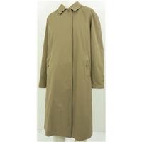 burberry size xl camel raincoat