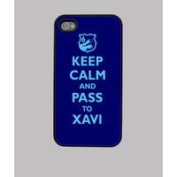 case iphone keep calm and pass to xavi