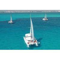 Catamaran Day Cruise to Isla Mujeres from Cancun