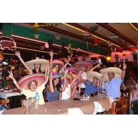 Cancun Welcome Mexican Party with Small-Group Roundtrip Luxury Transfer