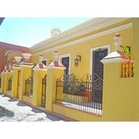 Casa De Las Columnas