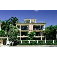 Cairns Beach Holiday Apartment