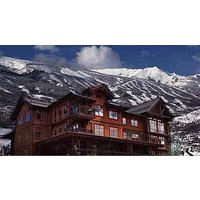 capitol peak lodge