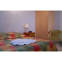 Cambridge Hotel Motel