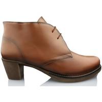 calzamedi feet wide heel boots womens low boots in brown