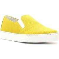 Café Noir XP650 Slip-on Women Yellow women\'s Slip-ons (Shoes) in yellow