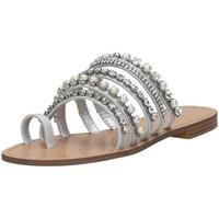 Cafã¨noir Ga905 Flip Flops women\'s Mules / Casual Shoes in Silver