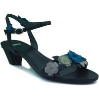 camper pasan womens sandals in black