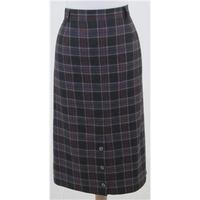 Canda, size M grey mix tartan pencil skirt