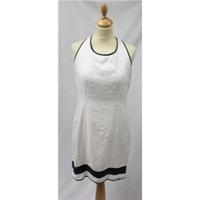Caroline Biss Collections Size 40/12 Fully Lined 100% Linen Halter Neck Mini Dress. Caroline Bliss - Size: 12 - White