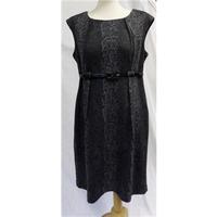 CALVIN KLEIN DRESS CALVIN KLEIN - Size: 14 - Black - Sleeveless