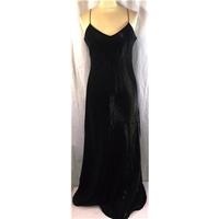 C&A Size 16 Black Long Dress C&A - Size: 16 - Black - Cocktail dress