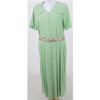 Carmelle: Size 14: Green long dress