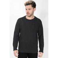 cable knitted crew neck long sleeves jumper