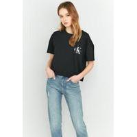 calvin klein for uo black cropped pocket t shirt black