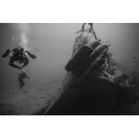 Certified Diving Tour: West Side Wreck Dive
