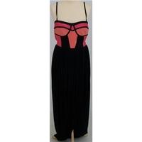 celeb boutique size m pink black long dress