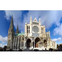 chartres and its cathedral 5 hour tour from paris