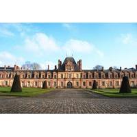 Chateau de Fontainebleau Admission Ticket with Transport from Paris