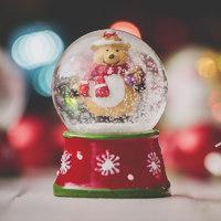 christmas snow globe