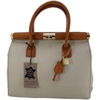 chicca borse 8005beigecuoio210636 womens handbags in beige