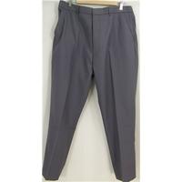 chums waist38 light grey trousers