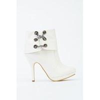 Chain Side Heeled Ankle Boots