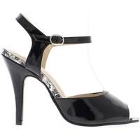 Chaussmoi White Sandals varnished in 11cm heel women\'s Sandals in black