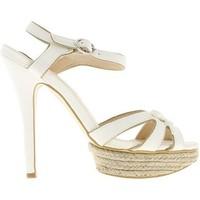 Chaussmoi White end Sandals opened 14cm heel and Platform 3cm women\'s Sandals in white