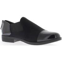 Chaussmoi Derbys femme noirs bi-matière aspect daim et verni women\'s Loafers / Casual Shoes in black