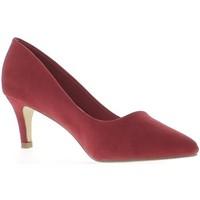 Chaussmoi Escarpins pointus rouges à petits talons de 6 cm look daim women\'s Court Shoes in red