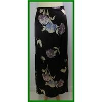 Charlotte Halton - Size: 14 - Damson - Long skirt